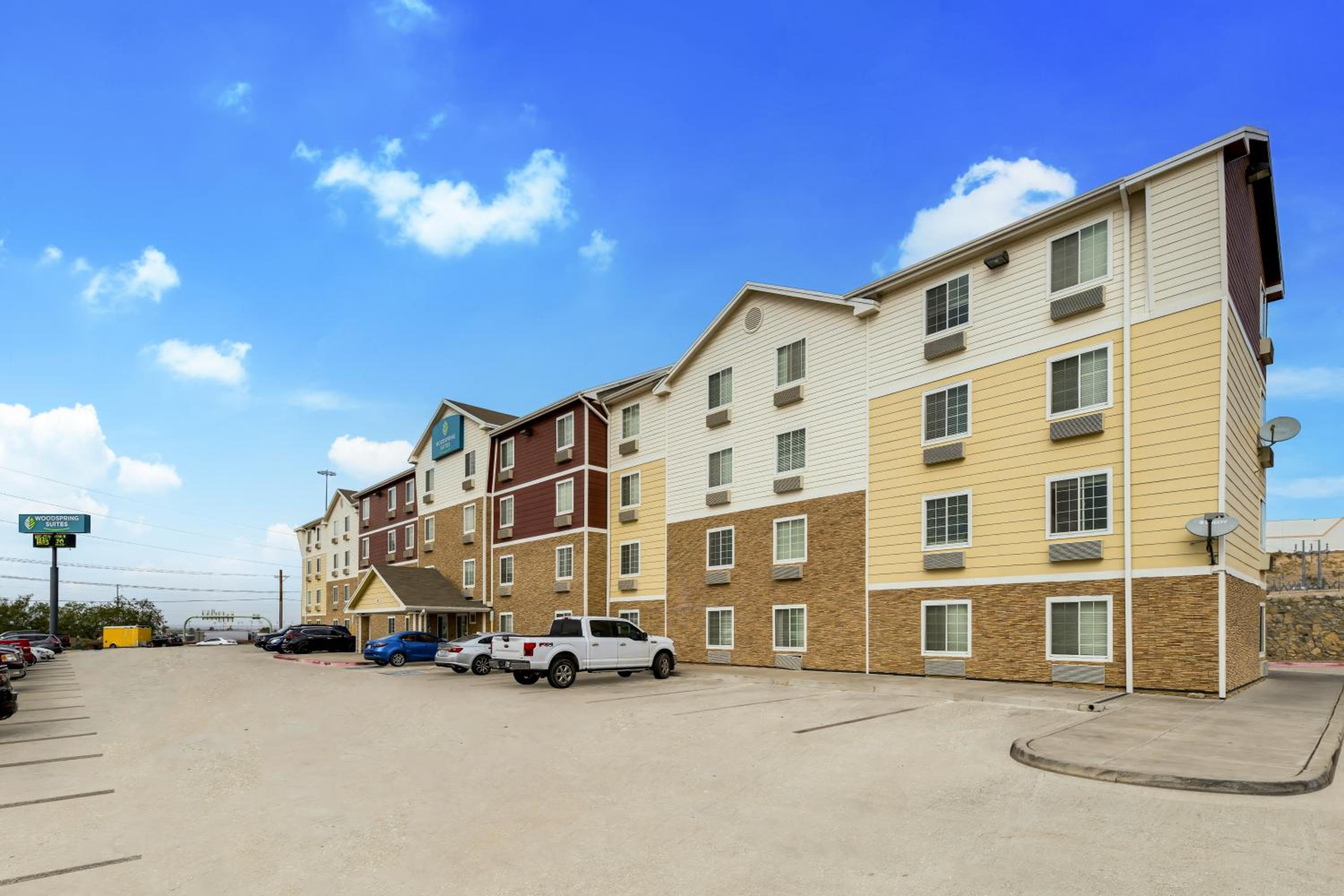 WoodSpring Suites El Paso view 2