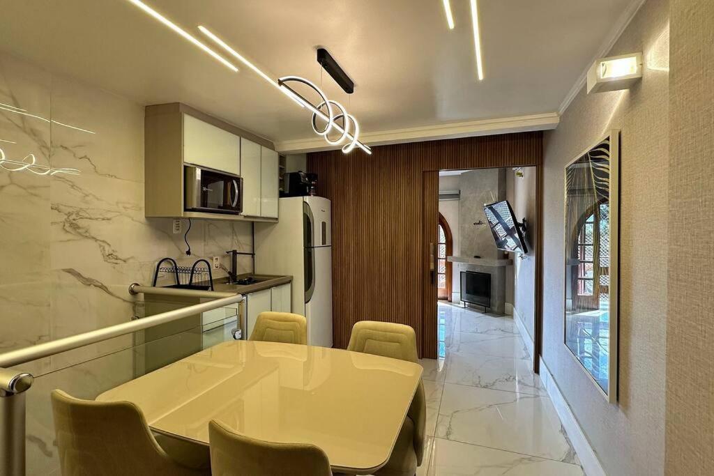 Apartamento Luxo Quatre Saisons view 4