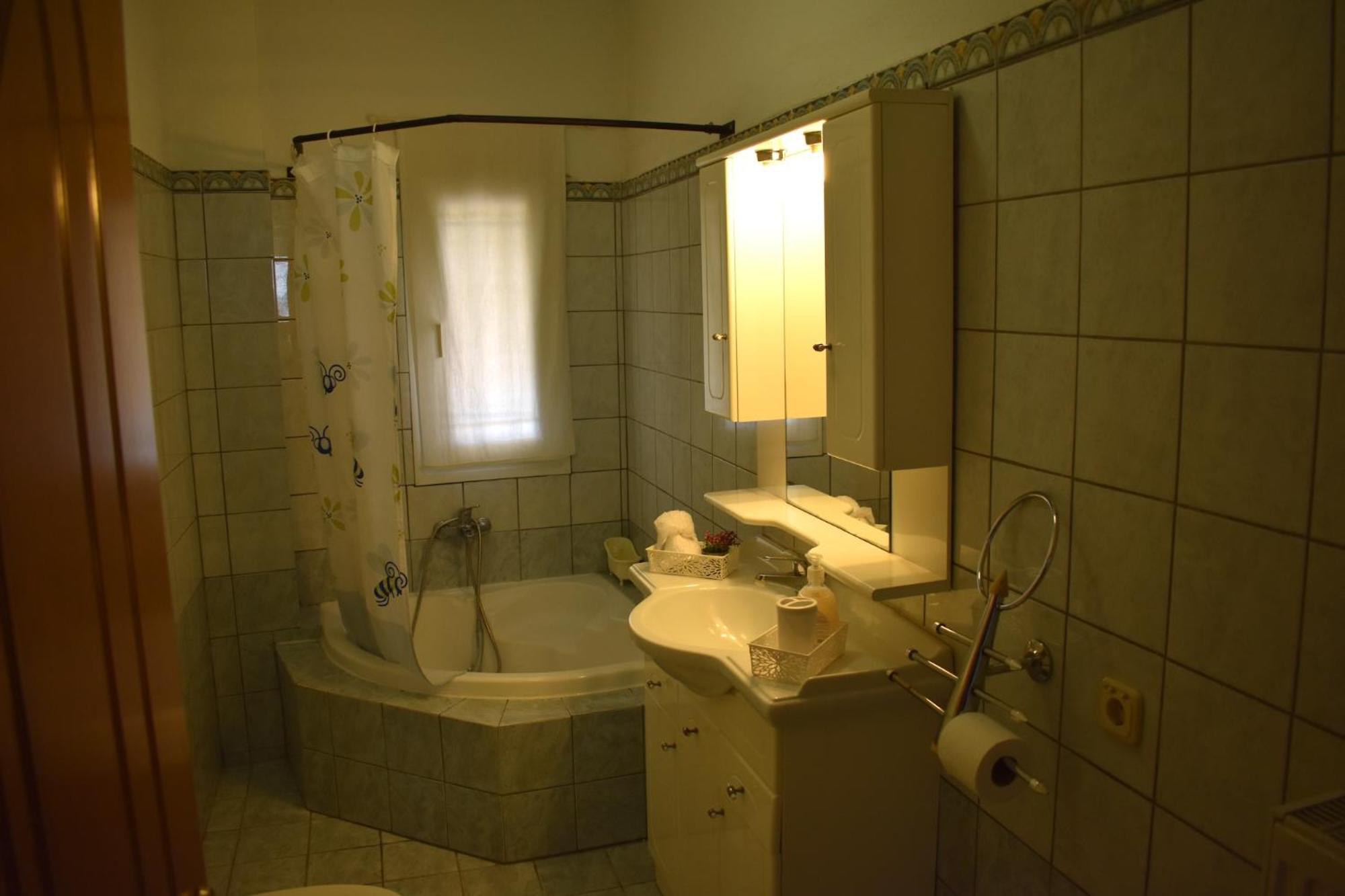 Photo 44