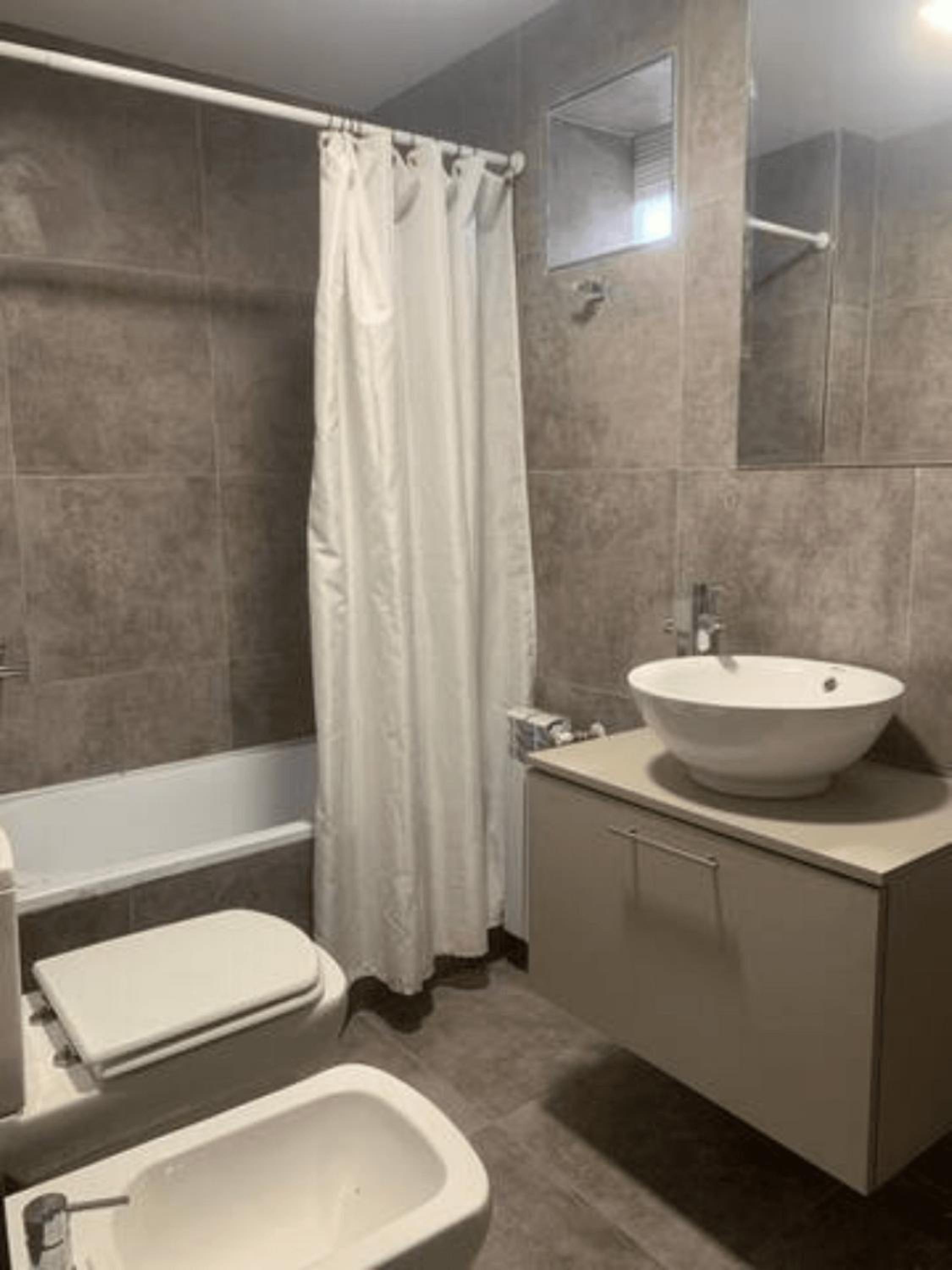 Cómodo departamento a estrenar