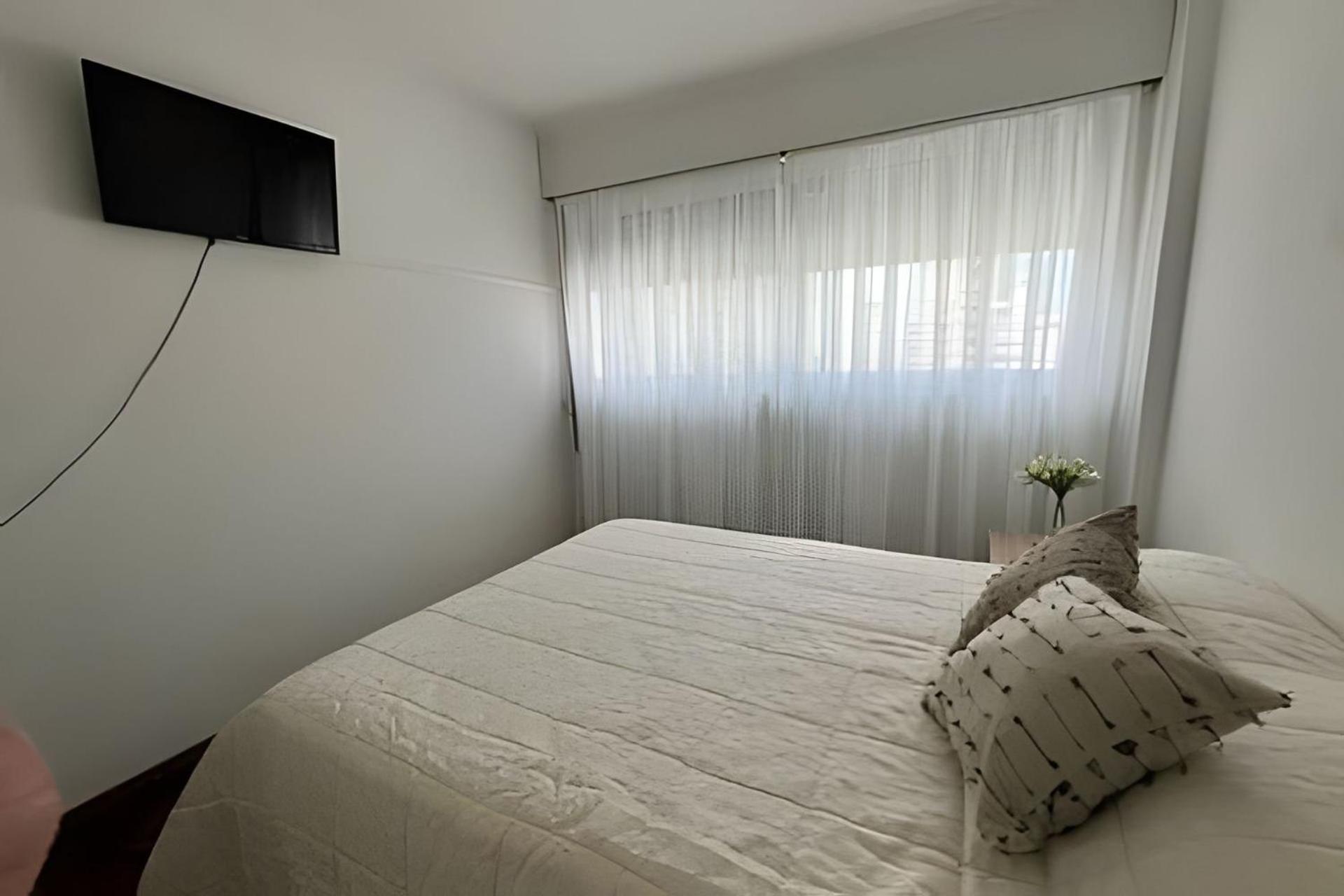 Confortable Dpto. Zona Rio