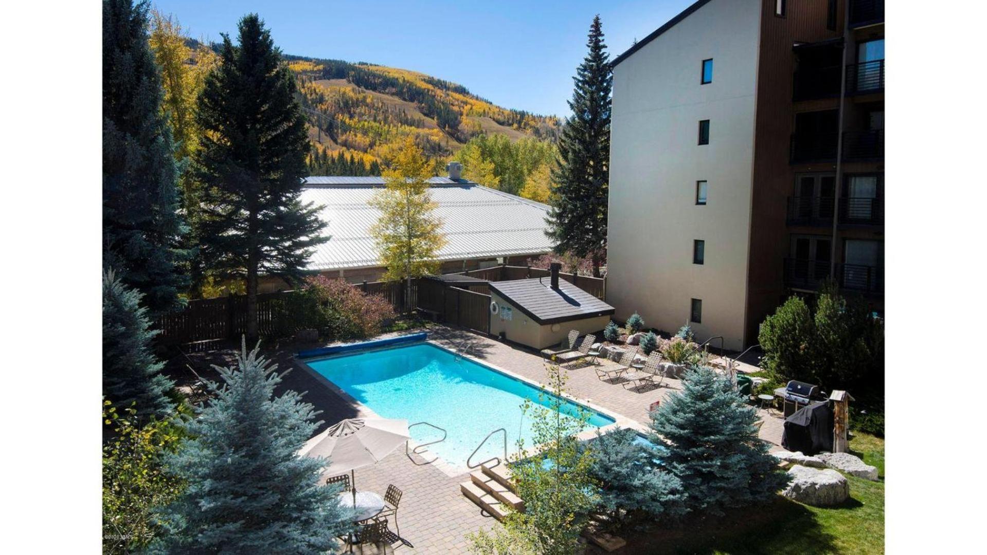 Vail International Unit 207 view 3