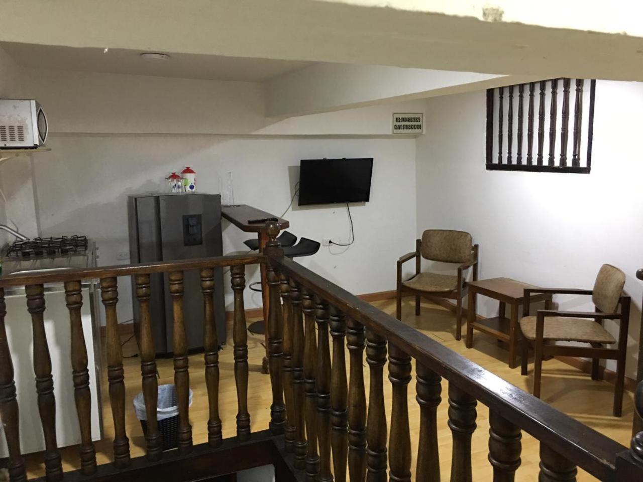 APARTAMENTO GANEM SUITe 311