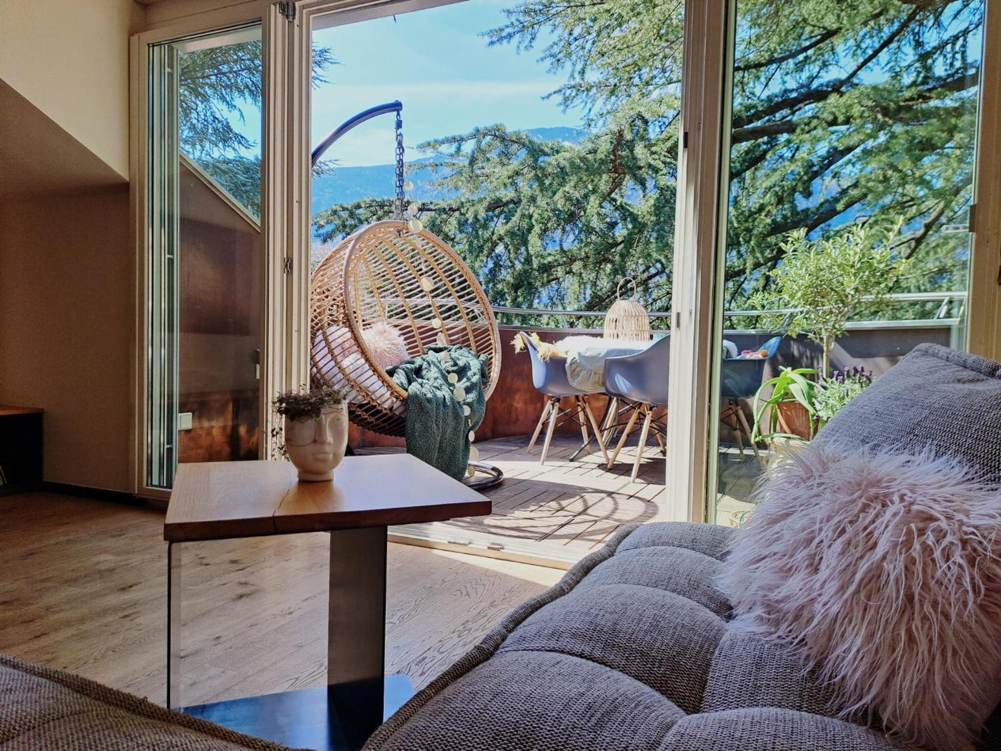Mansarde Zeder in Privatvilla im Zentrum Merans view 4