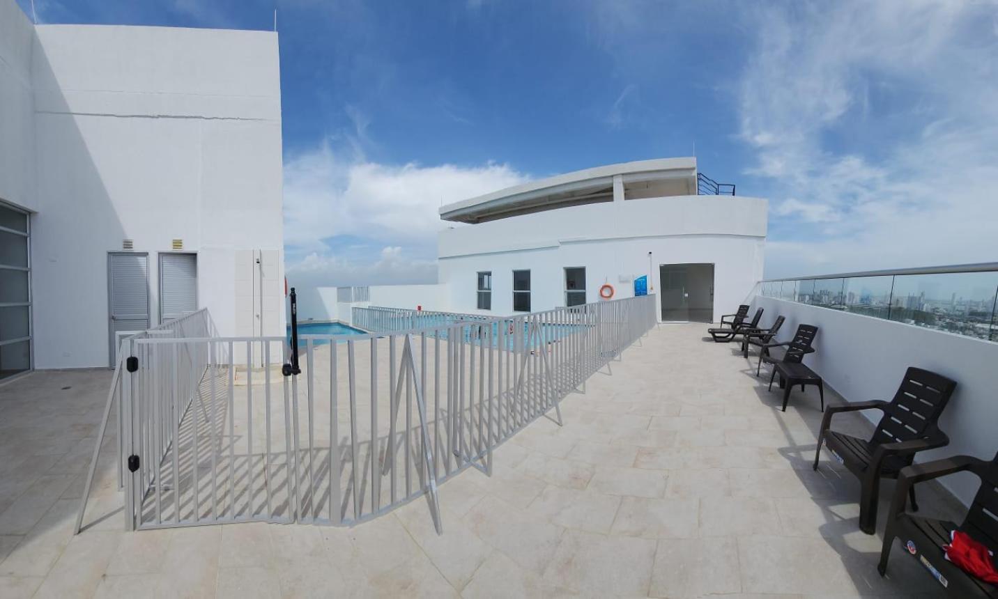 Puesta al Sol Floor 26