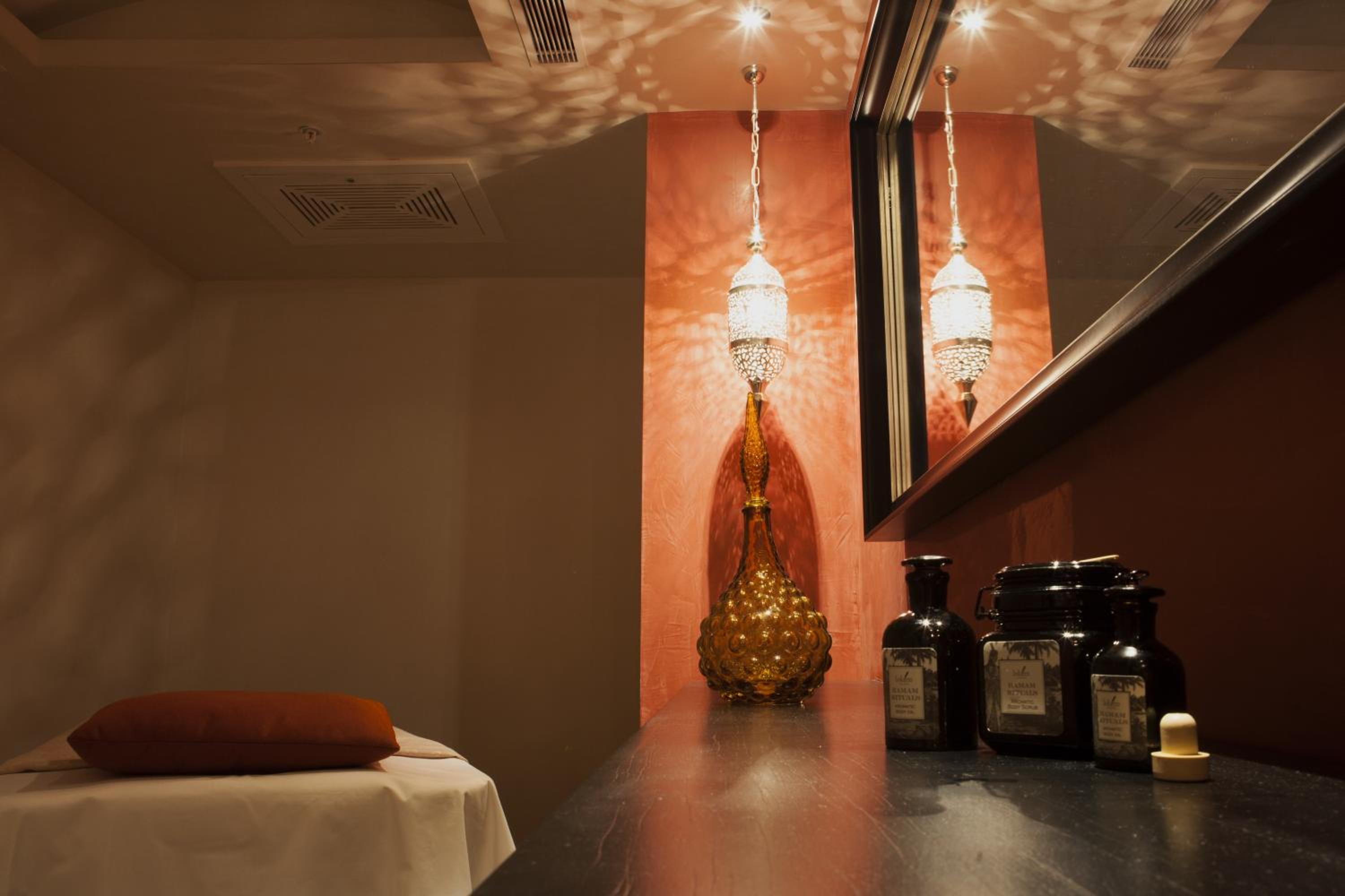 The Bank Hotel Istanbul, a Member of Design Hotels - Image 23