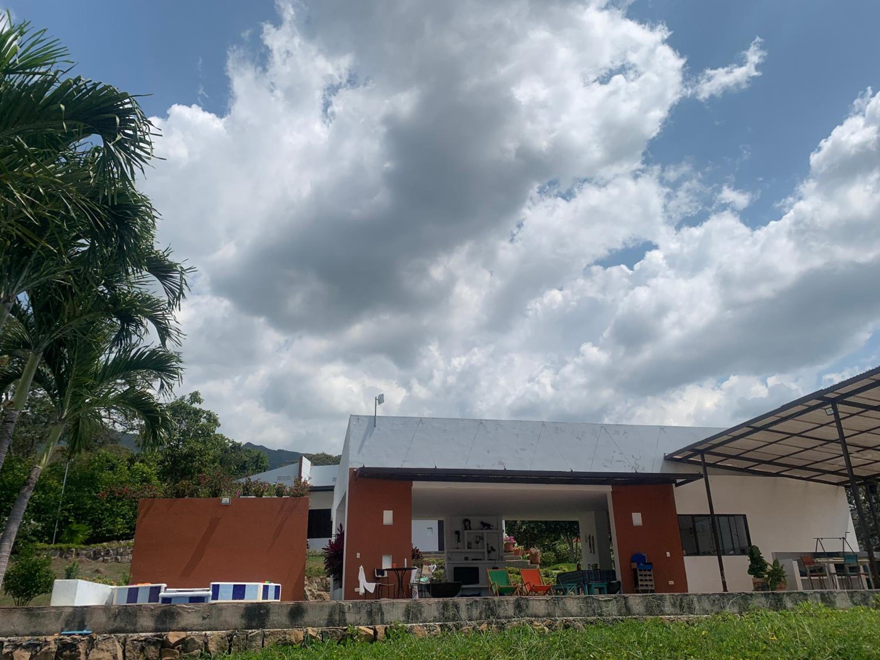 CASA FINCA LA CAROLINA