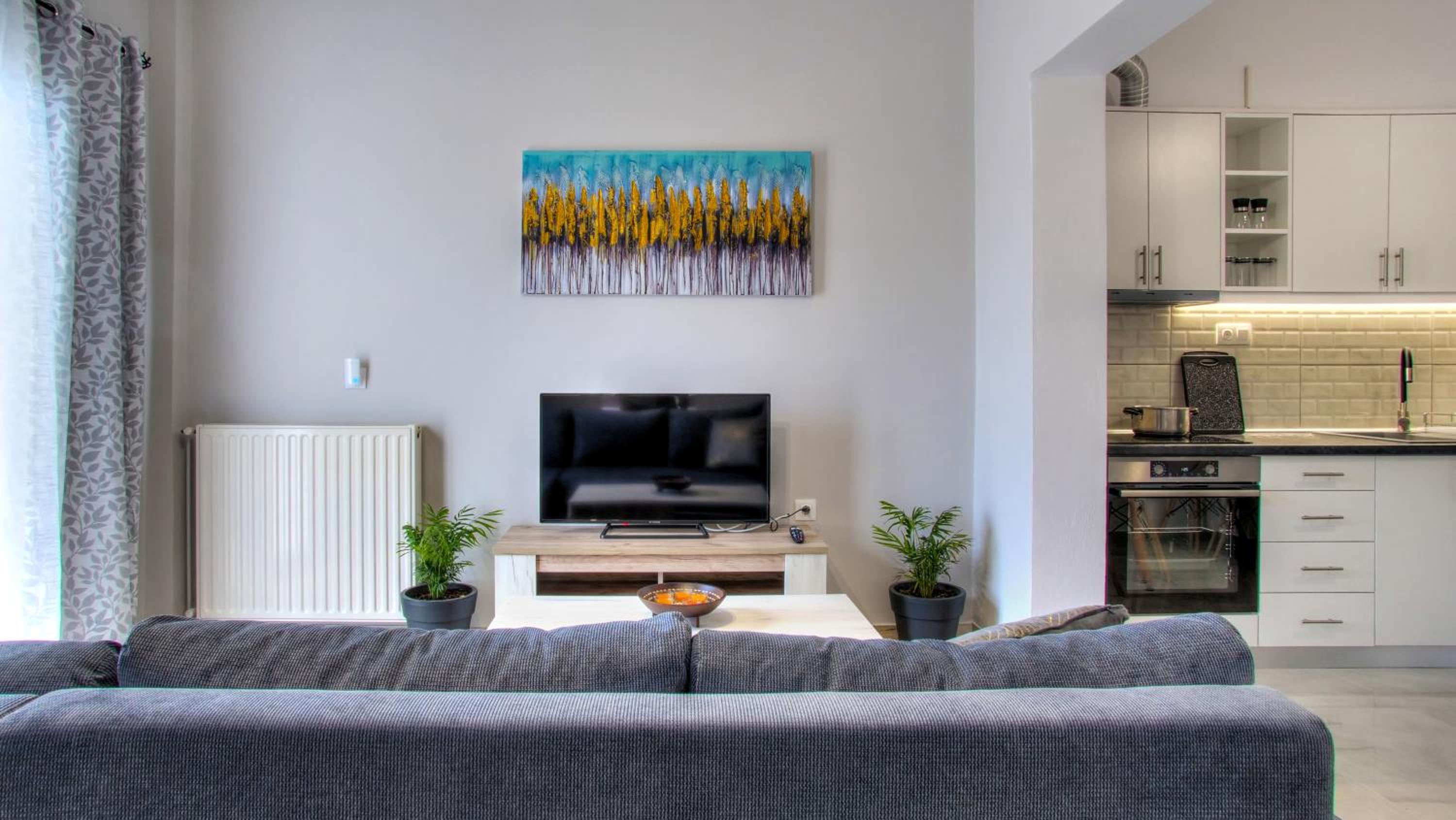 Maria riverside apartment photo 4