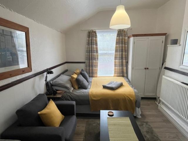 RESERVOIR LODGE