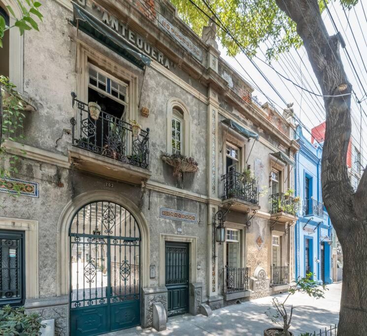 Casa Antequera.
