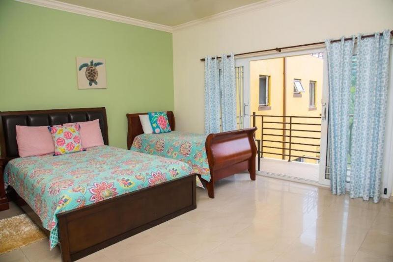 MARIBELLA@CRYSTAL COVE OCHO RIOS view 5
