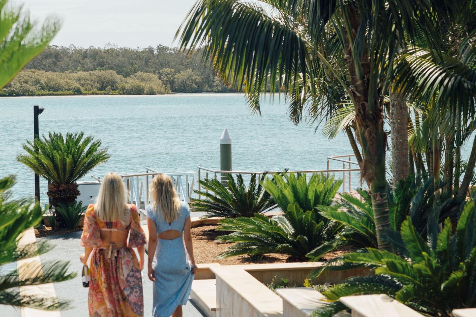 Jasmine cove - Exclusive Waterfront Estate
