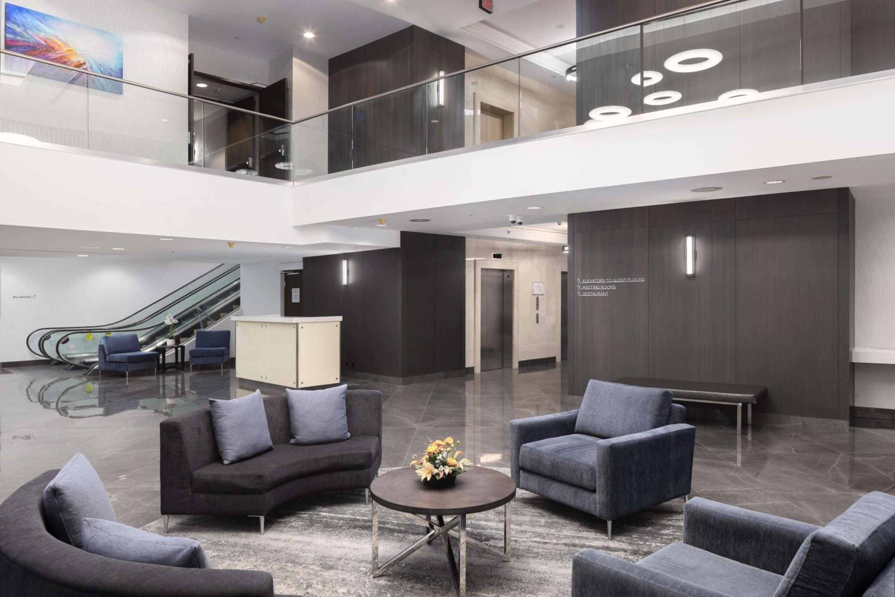 Hilton Vancouver Metrotown-2