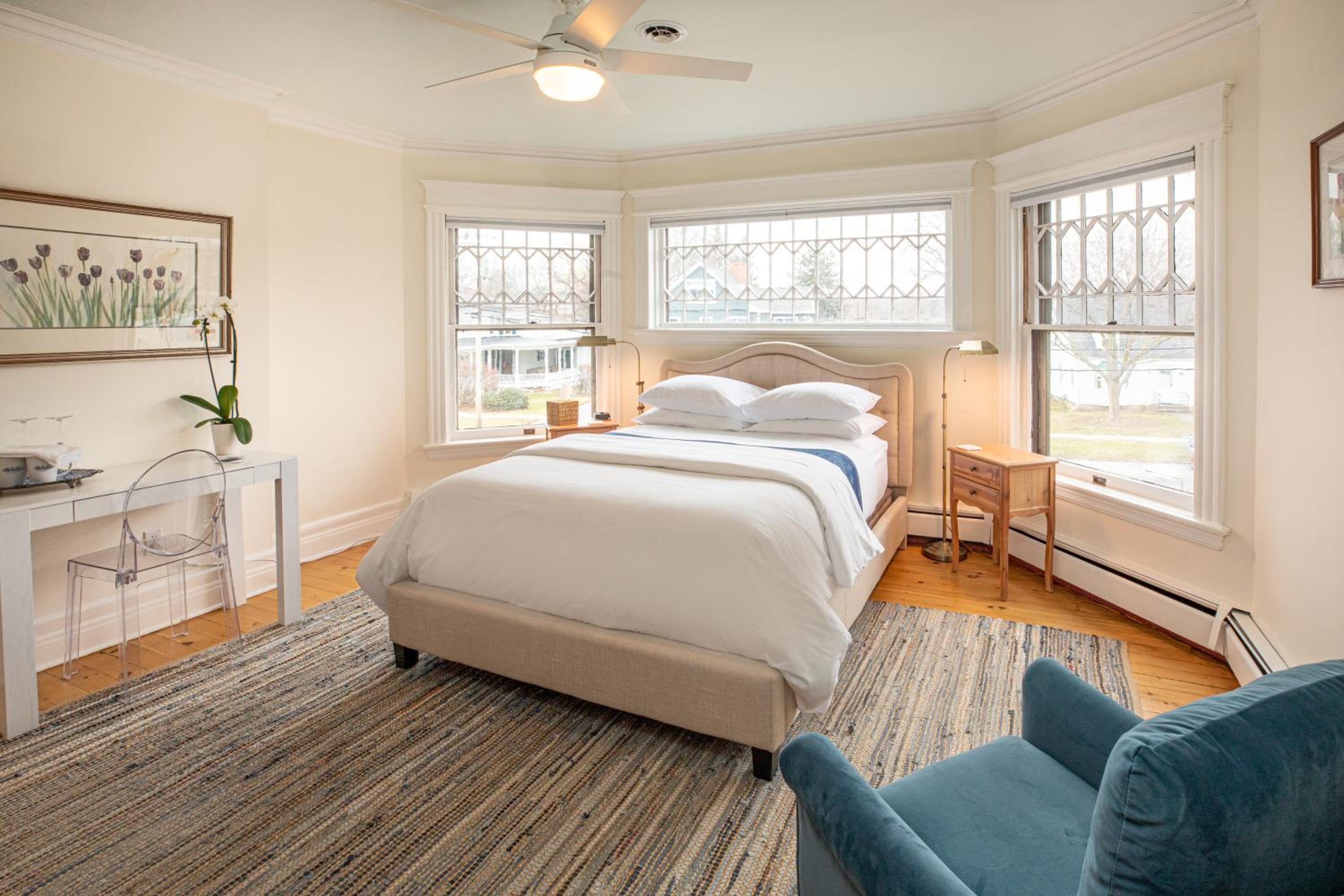 2W Lake view 3