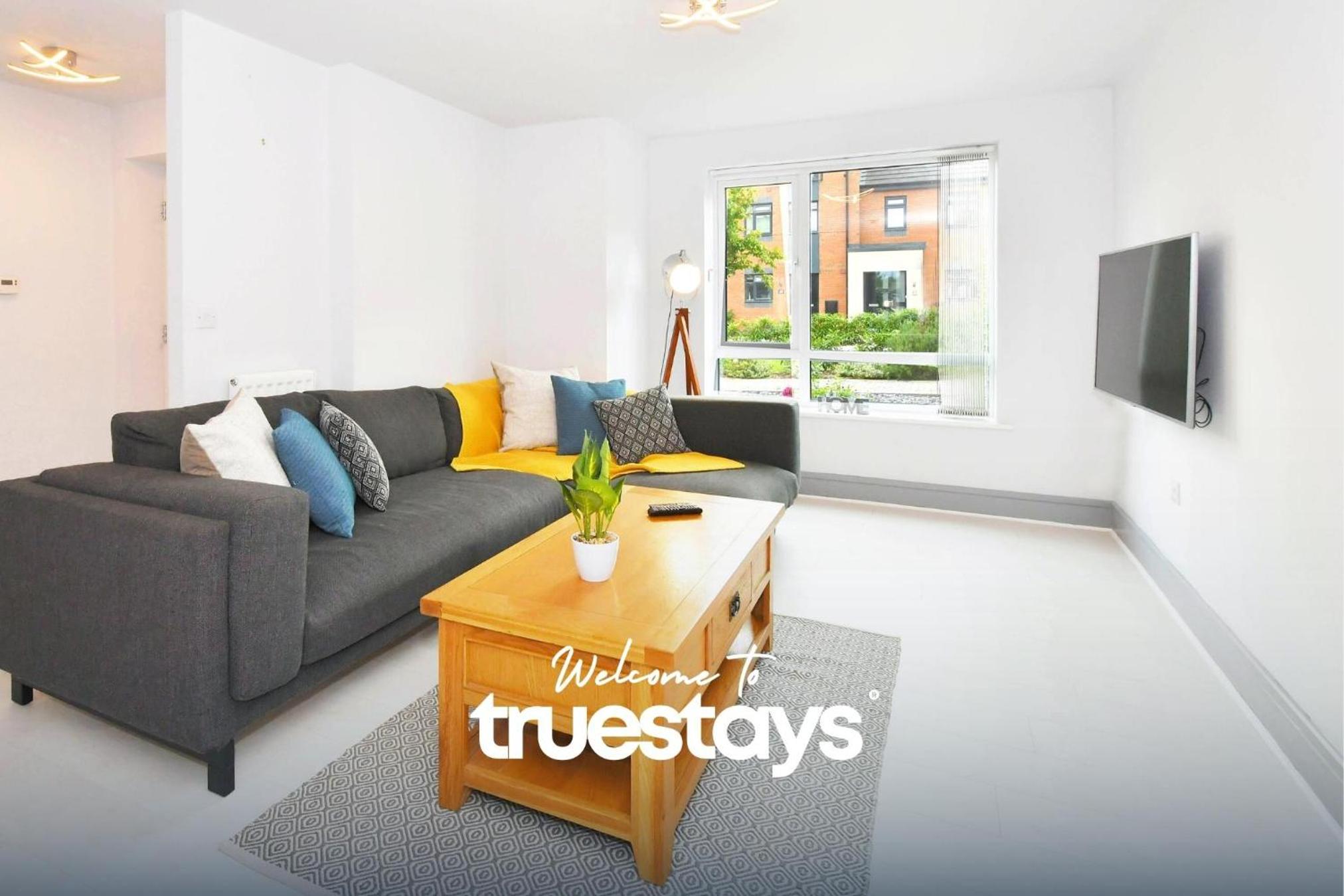 Kiln Side by Truestays - 3 Bedroom House view 4