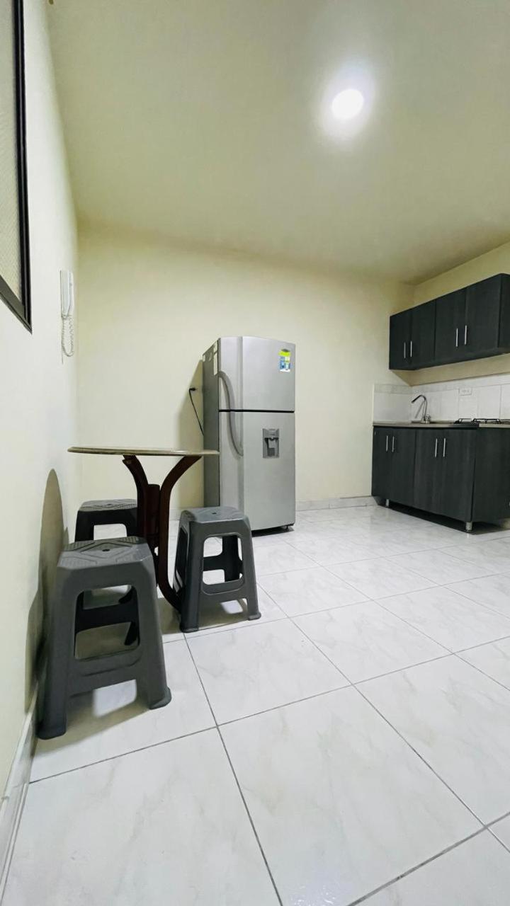 Aparta-estudio amoblado en Medellin, Campo Valdes