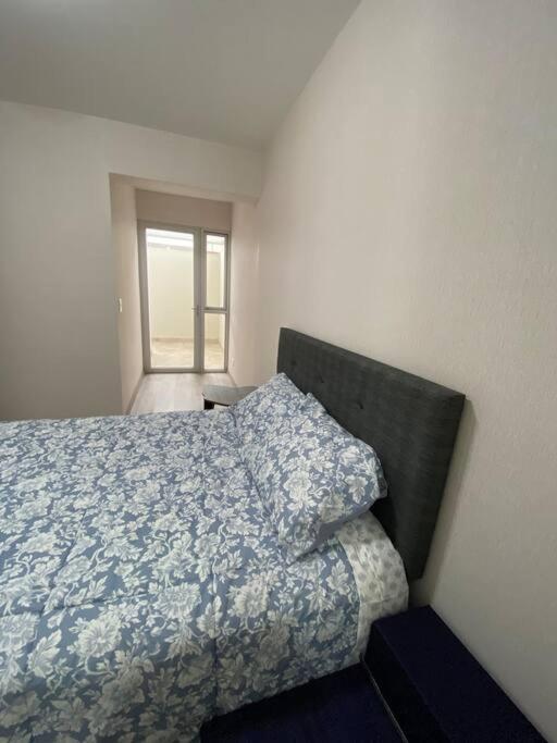 Departamento acogedor frente a Plaza San Miguel view 5