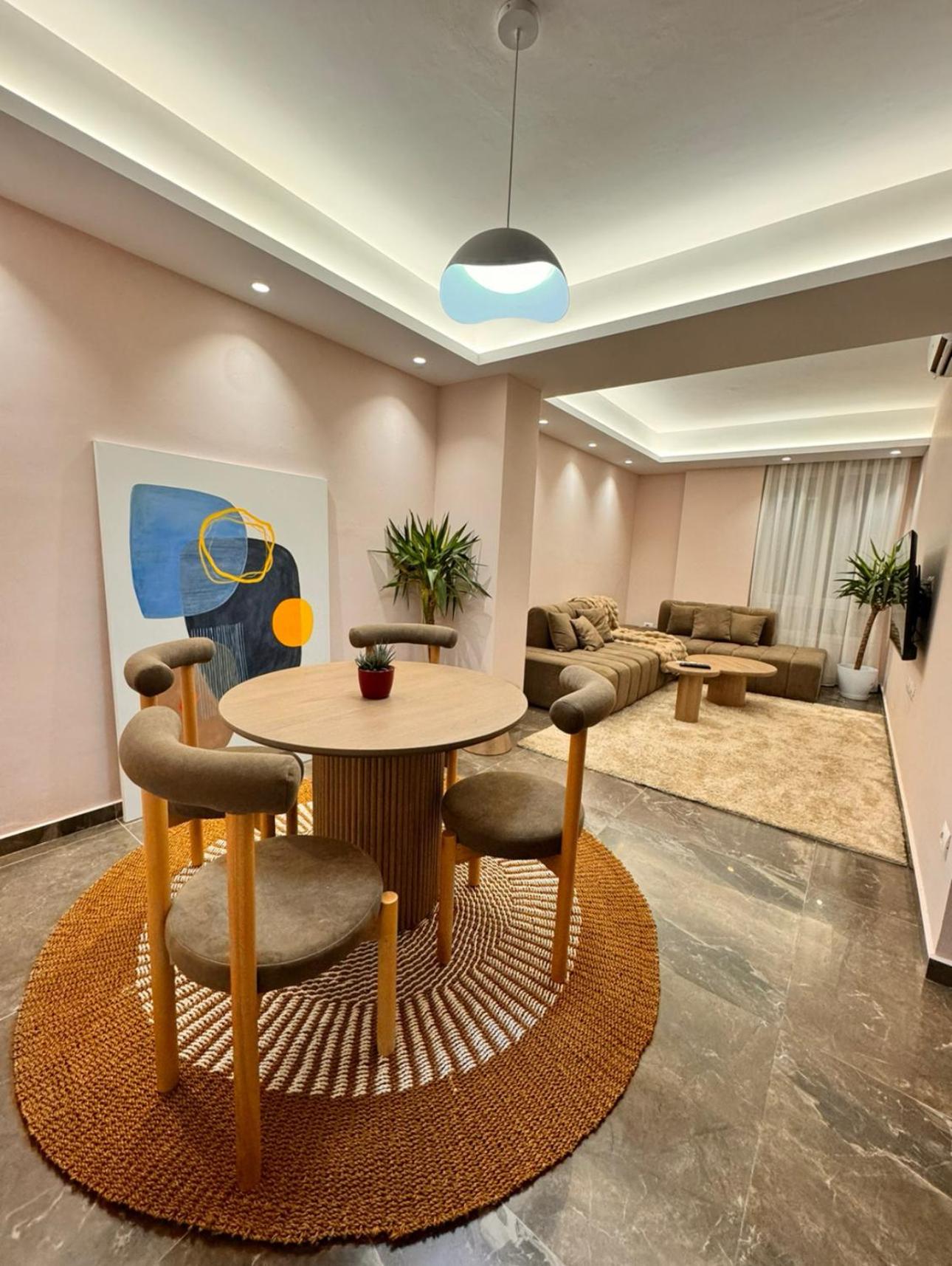 AGATE City Center Apartment