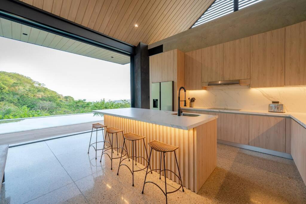 Steady As We Go - New Ocean View Luxury Villa