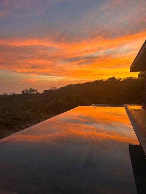 Steady As We Go - New Ocean View Luxury Villa