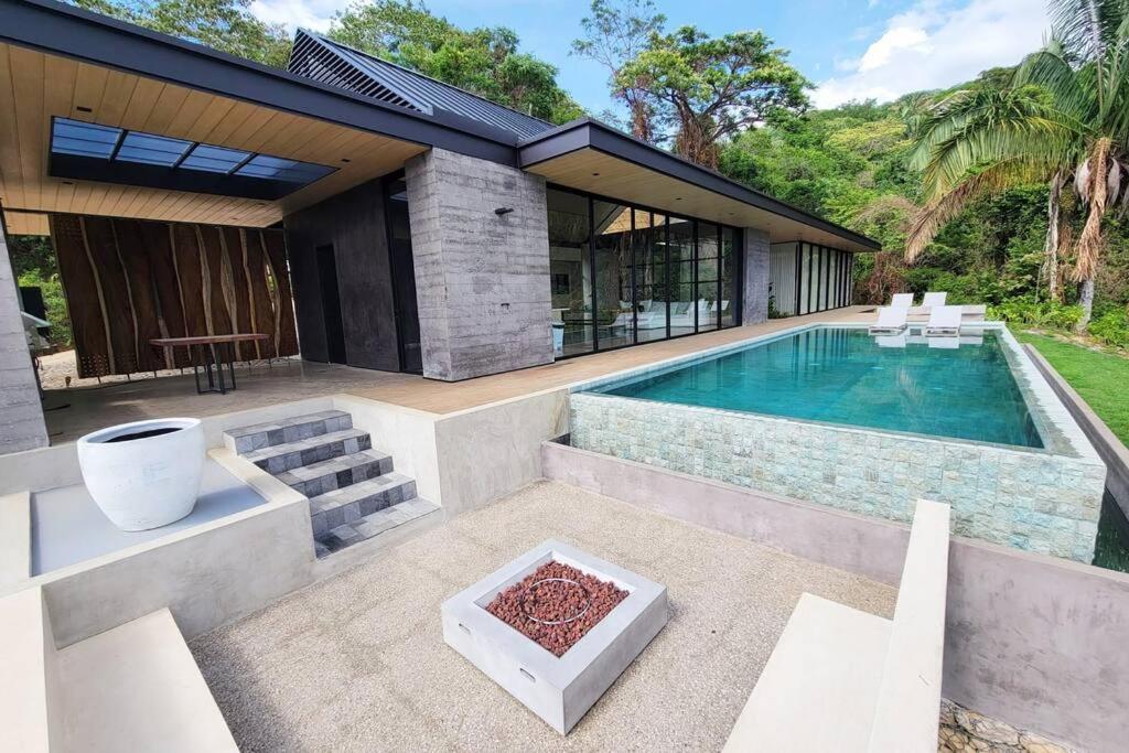 Steady As We Go - New Ocean View Luxury Villa
