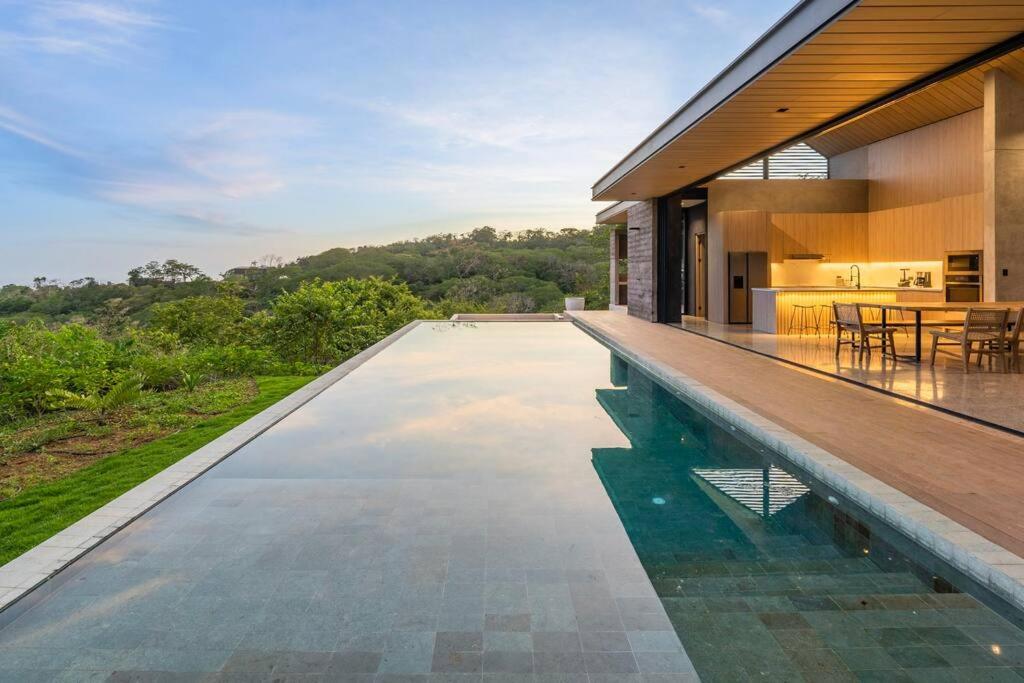 Steady As We Go - New Ocean View Luxury Villa