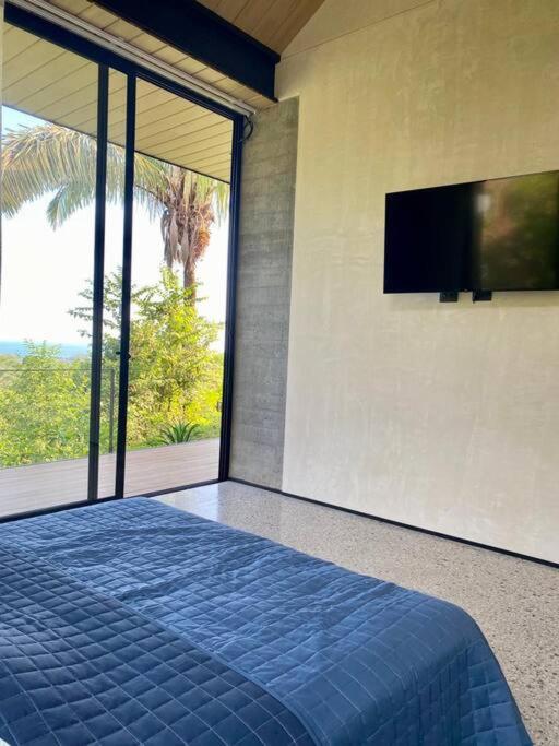 Steady As We Go - New Ocean View Luxury Villa