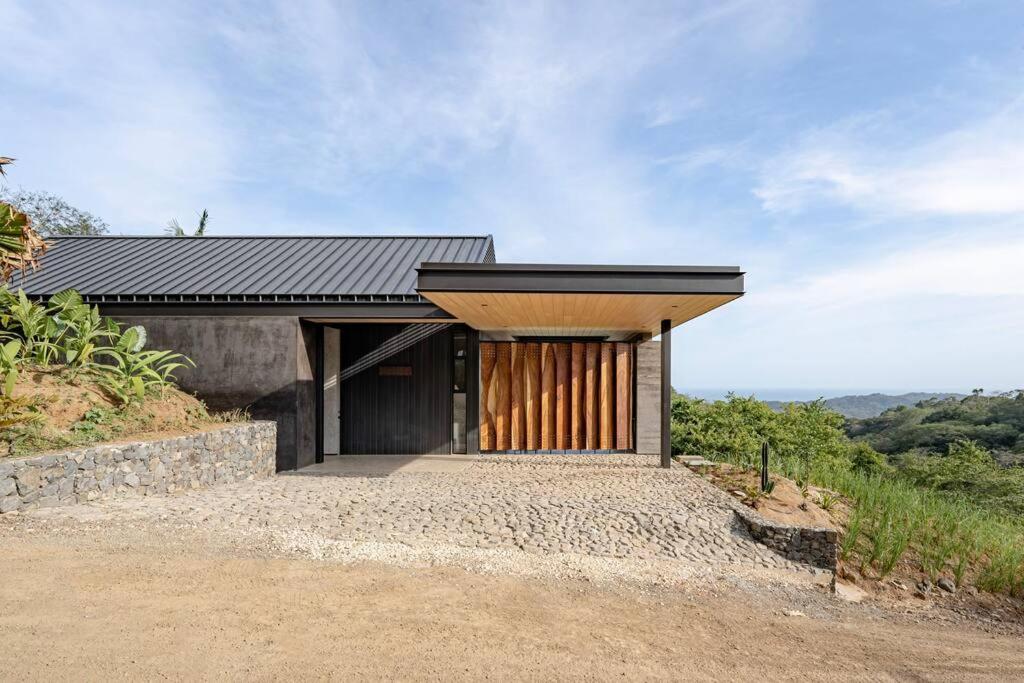 Steady As We Go - New Ocean View Luxury Villa