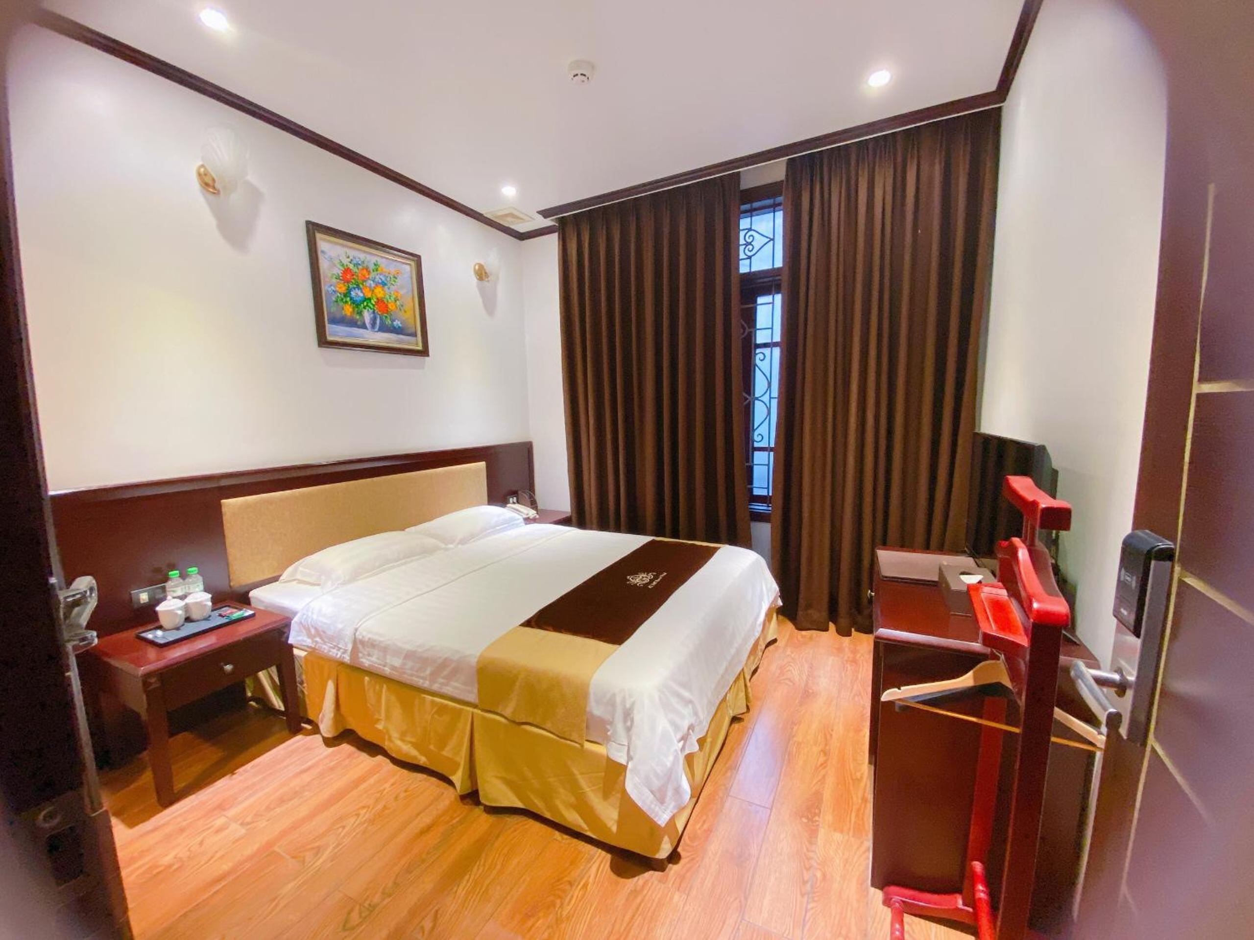A1 Hill Hotel HN - by BAY LUXURY