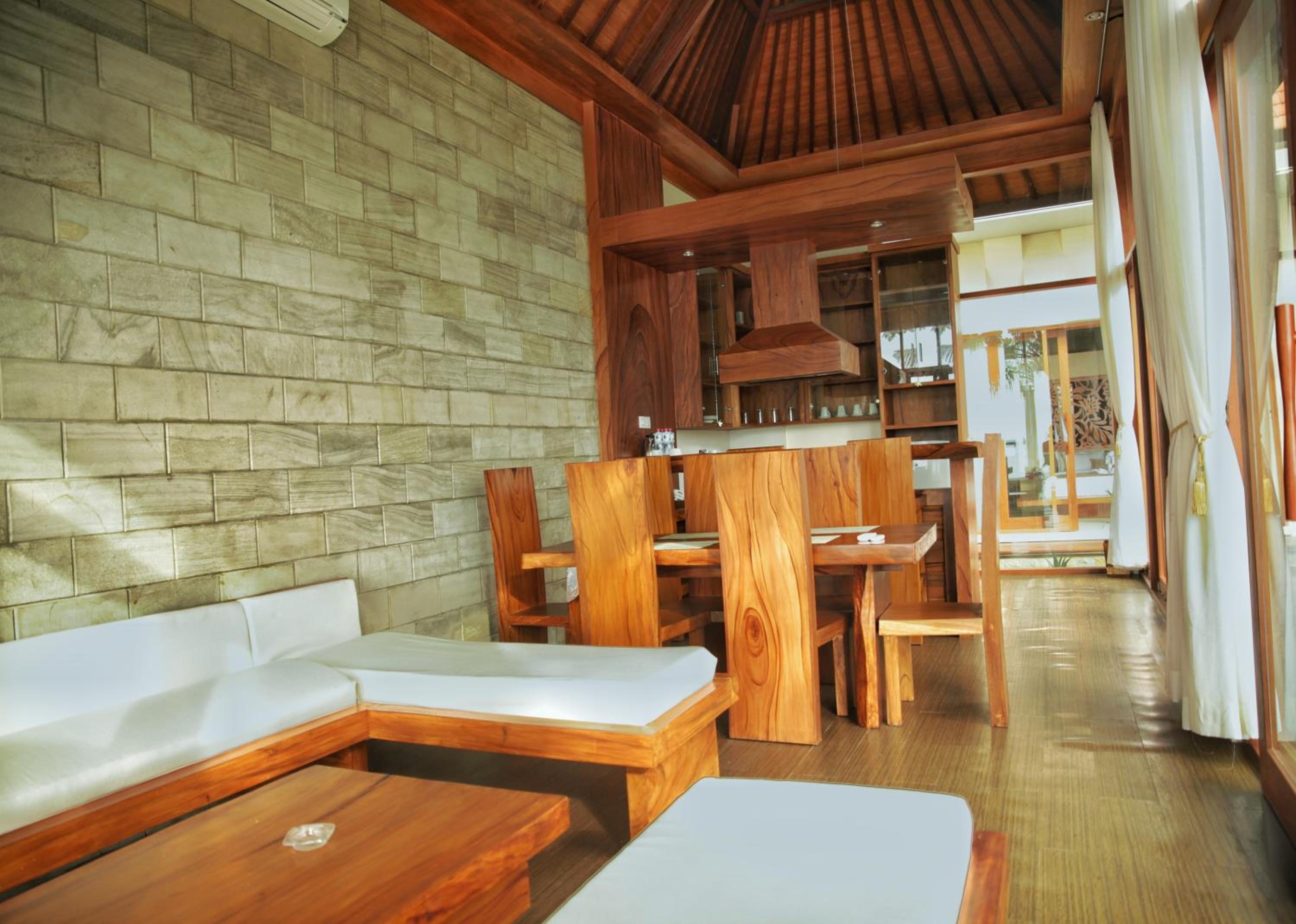 Villa Elsa Seaview view 2