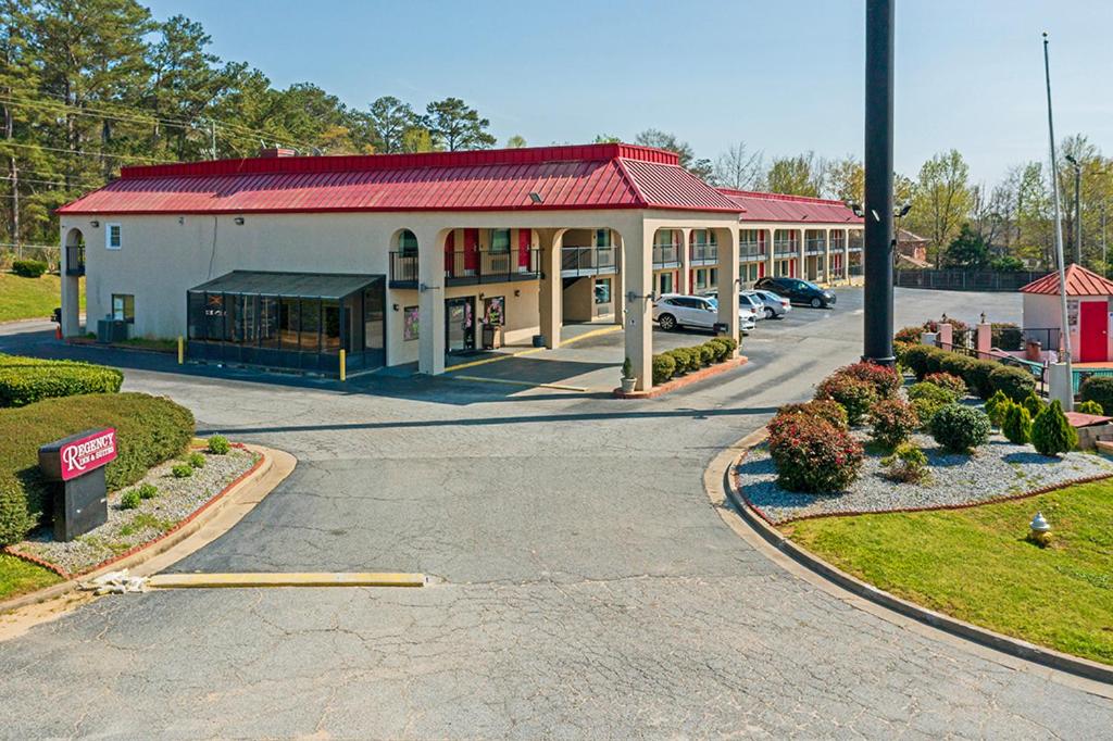 Regency Inn & Suites, Photo 12