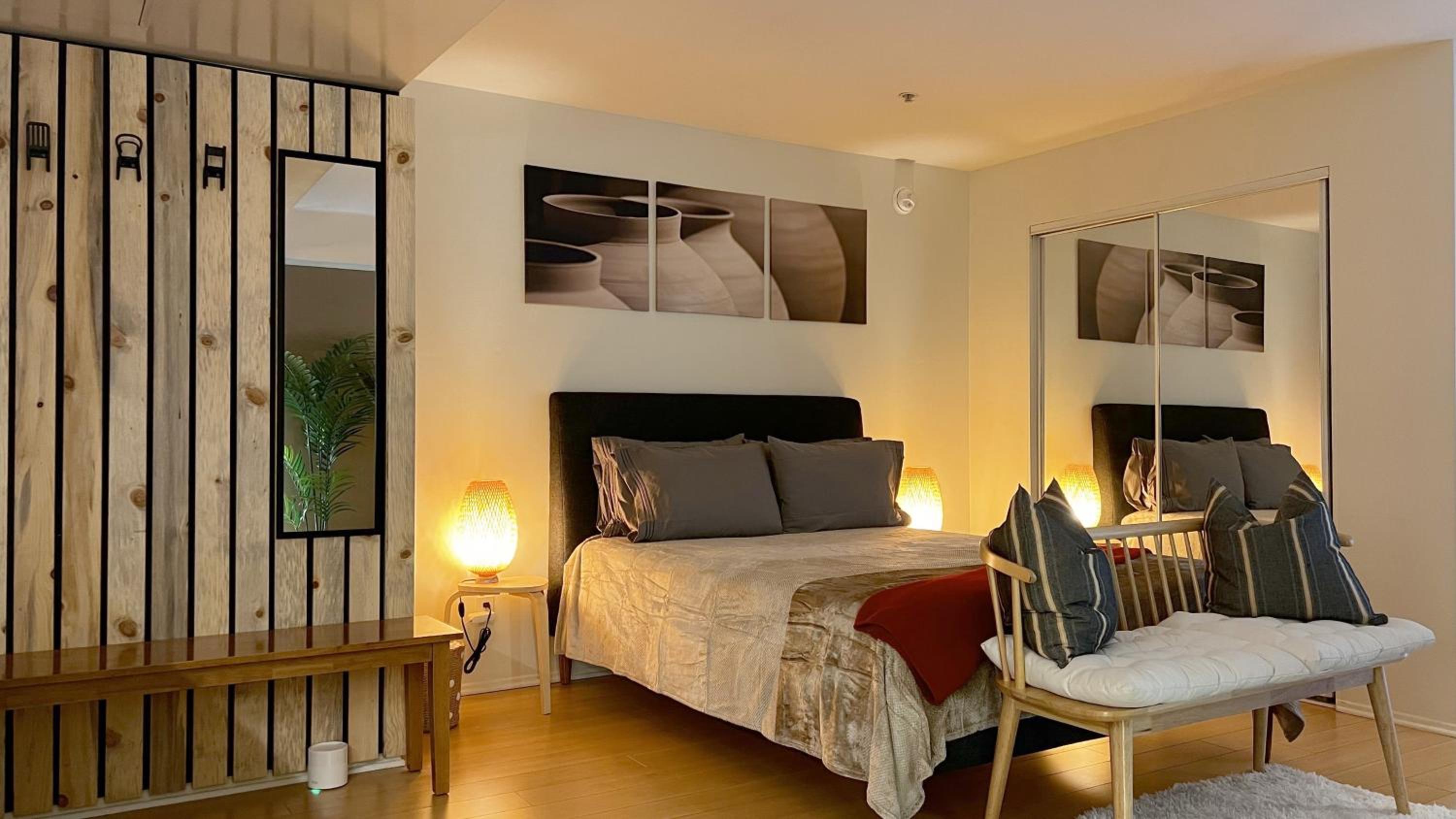Chic Retreat by Santa Monica