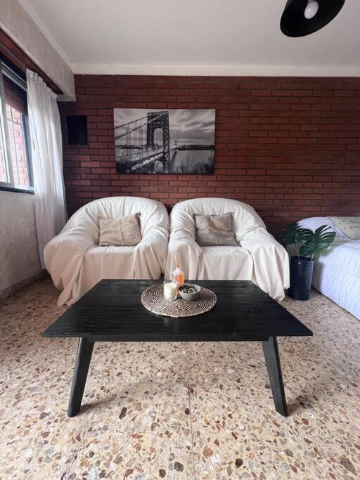 Casa Orejas - Departamentos en Tigre Centro