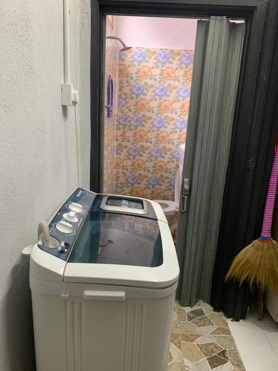 Rerama Homestay Langkawi 5 minutes driving to Chenang Beach, kitchen, Wifi, parking, village vibes photo 7