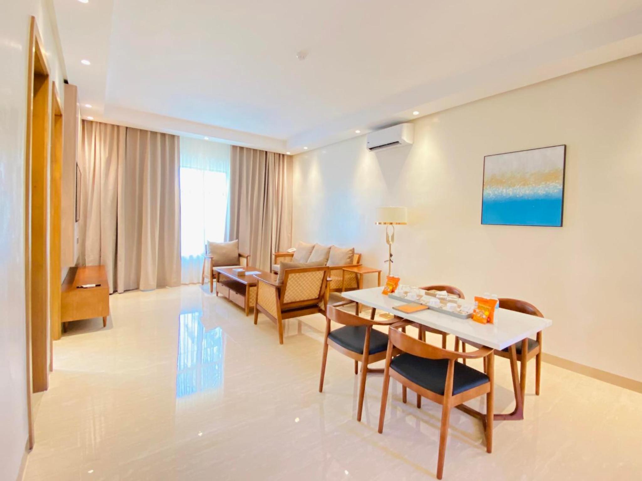 Cocotree Resort