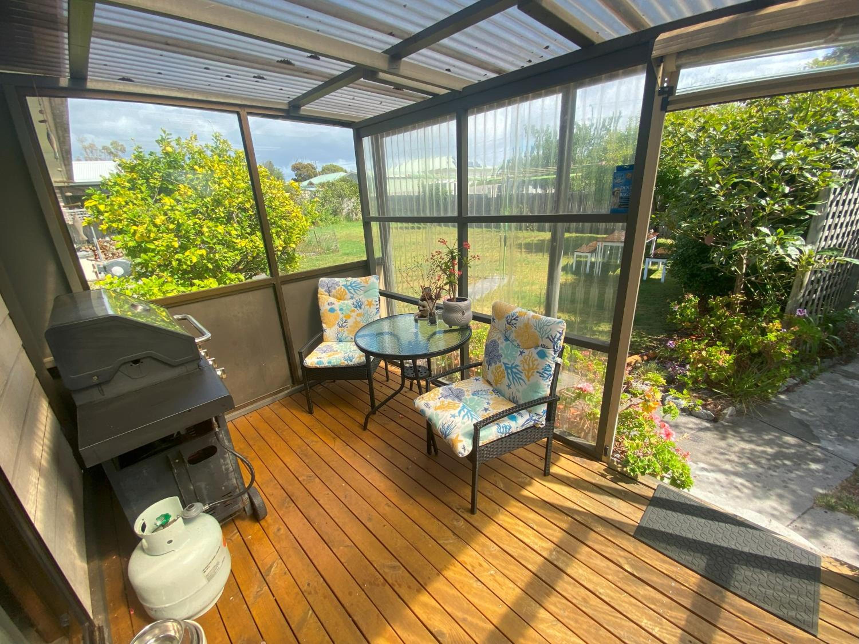 Parnella Cottage - Pet friendly