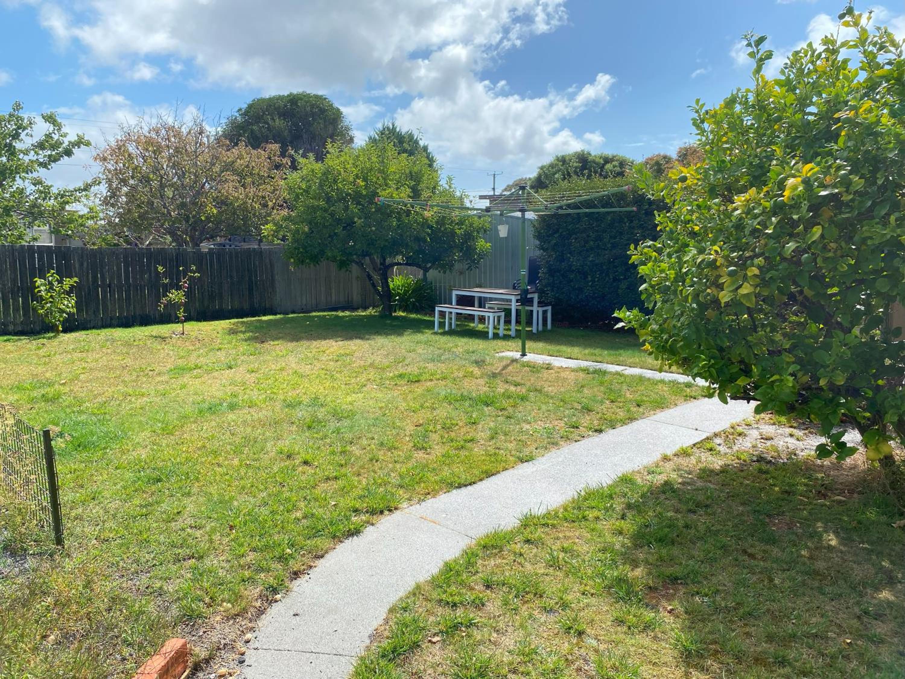 Parnella Cottage - Pet friendly
