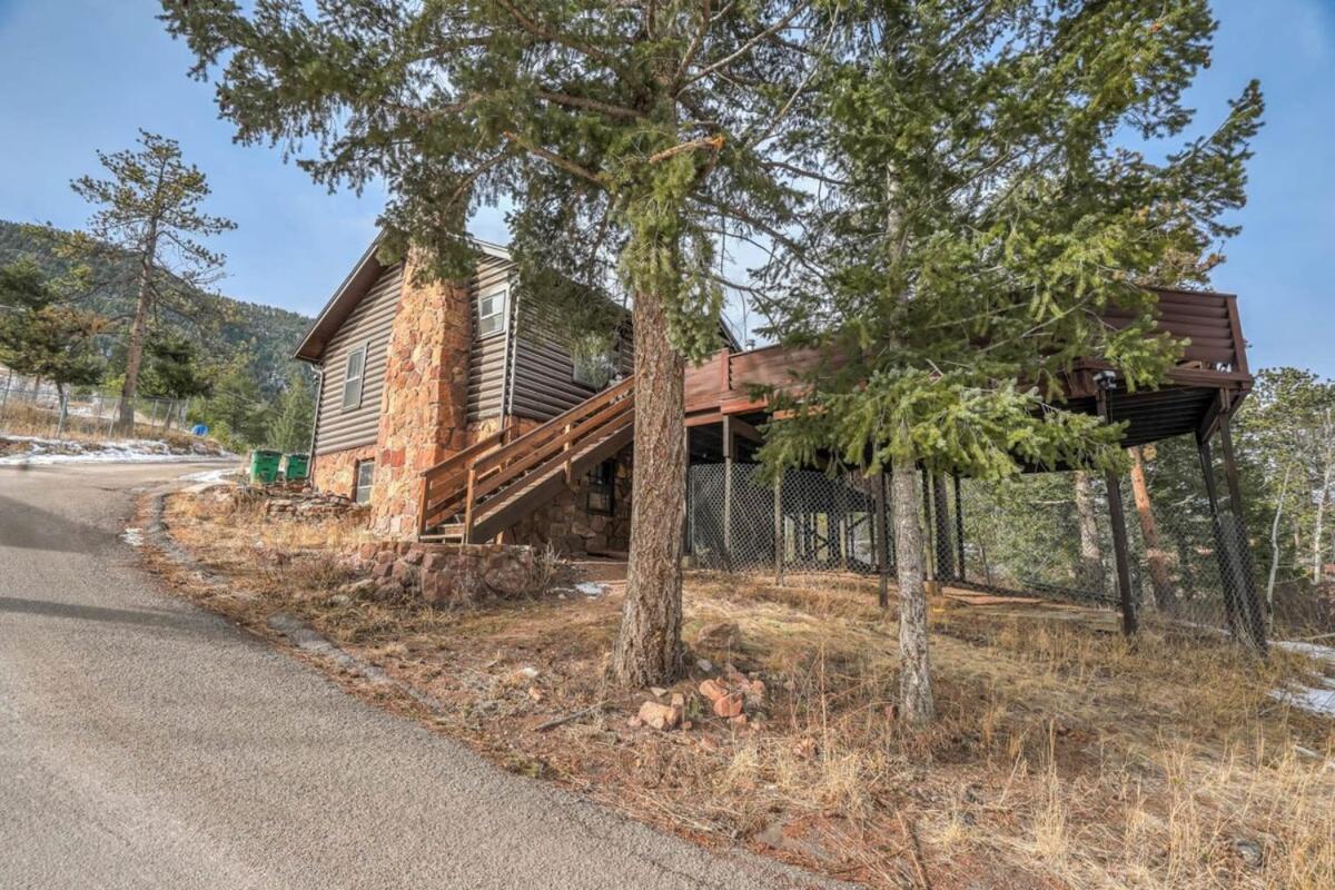 4BD with Large Deck Amazing Mountain Views view 4