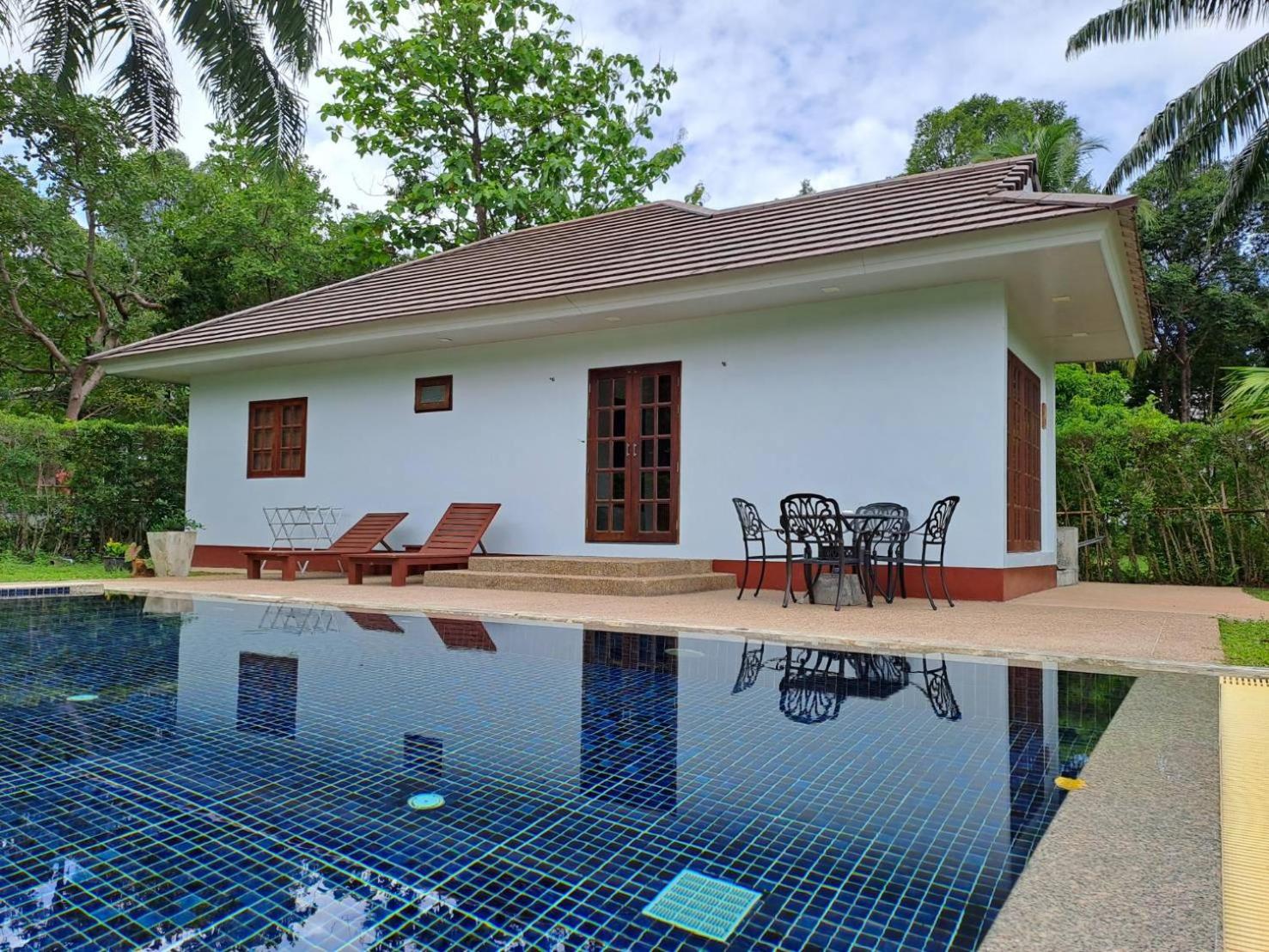 Alisea Pool Villa Aonang
