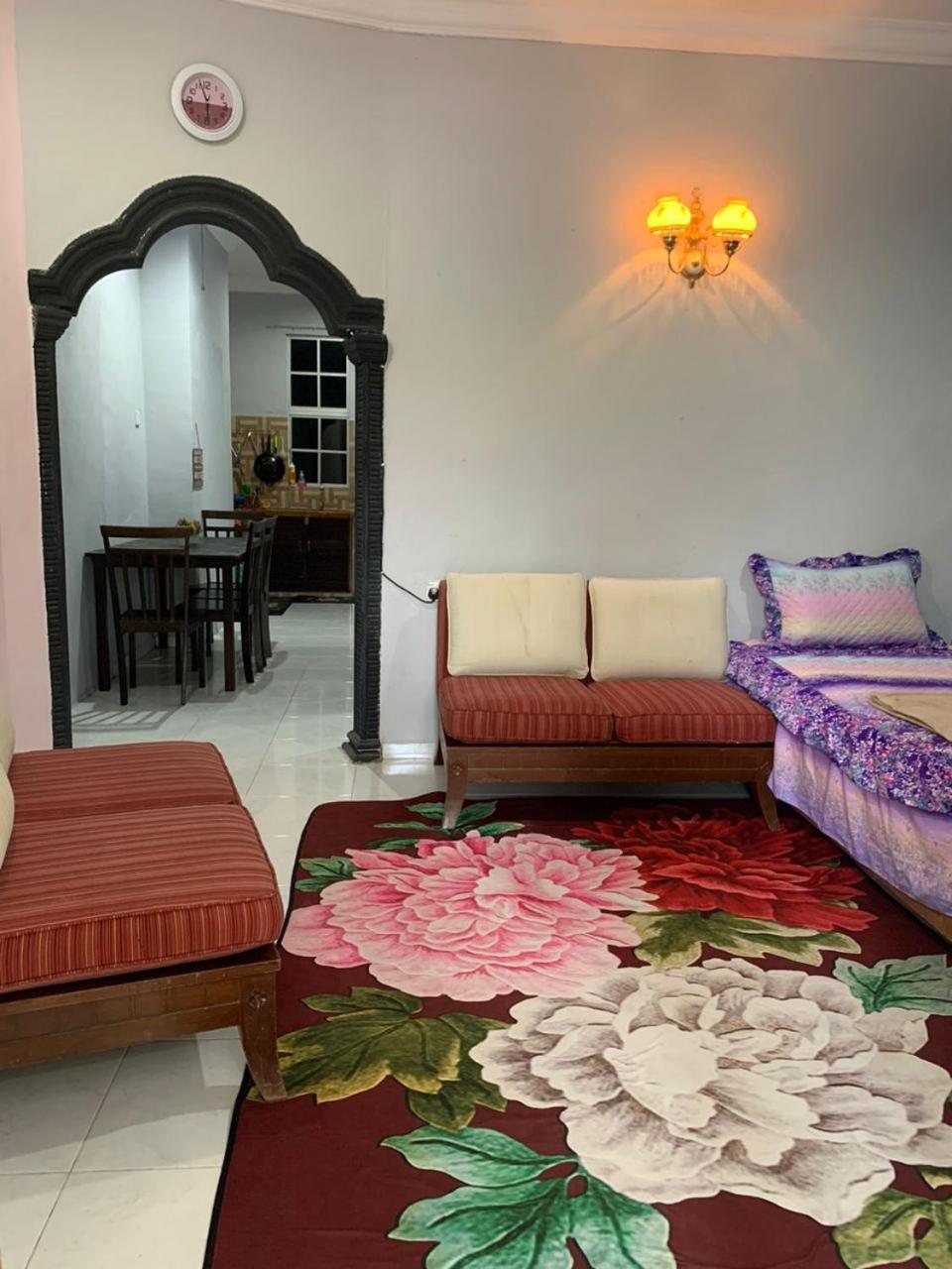 Rerama Homestay Langkawi 5 minutes driving to Chenang Beach, kitchen, Wifi, parking, village vibes
