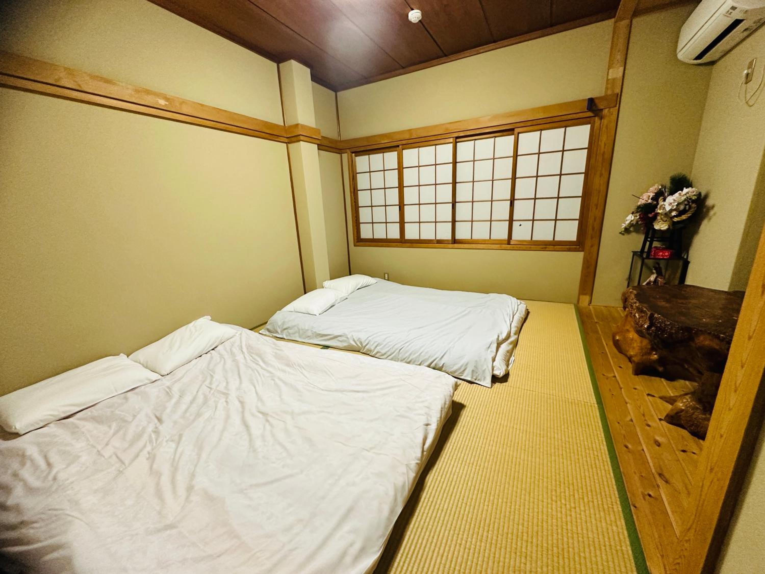 Rest collection Nayacho Kyoto