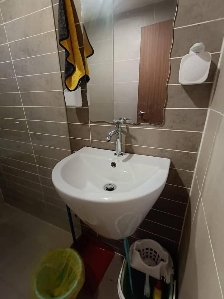 Kozi Square Aurora Homestay L7 photo 5