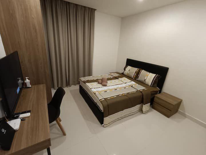 Kozi Square Aurora Homestay L7 photo 8