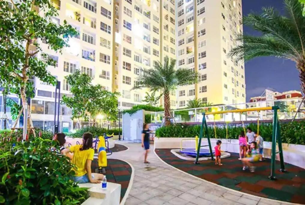 Sky Business Suites - the Wood House