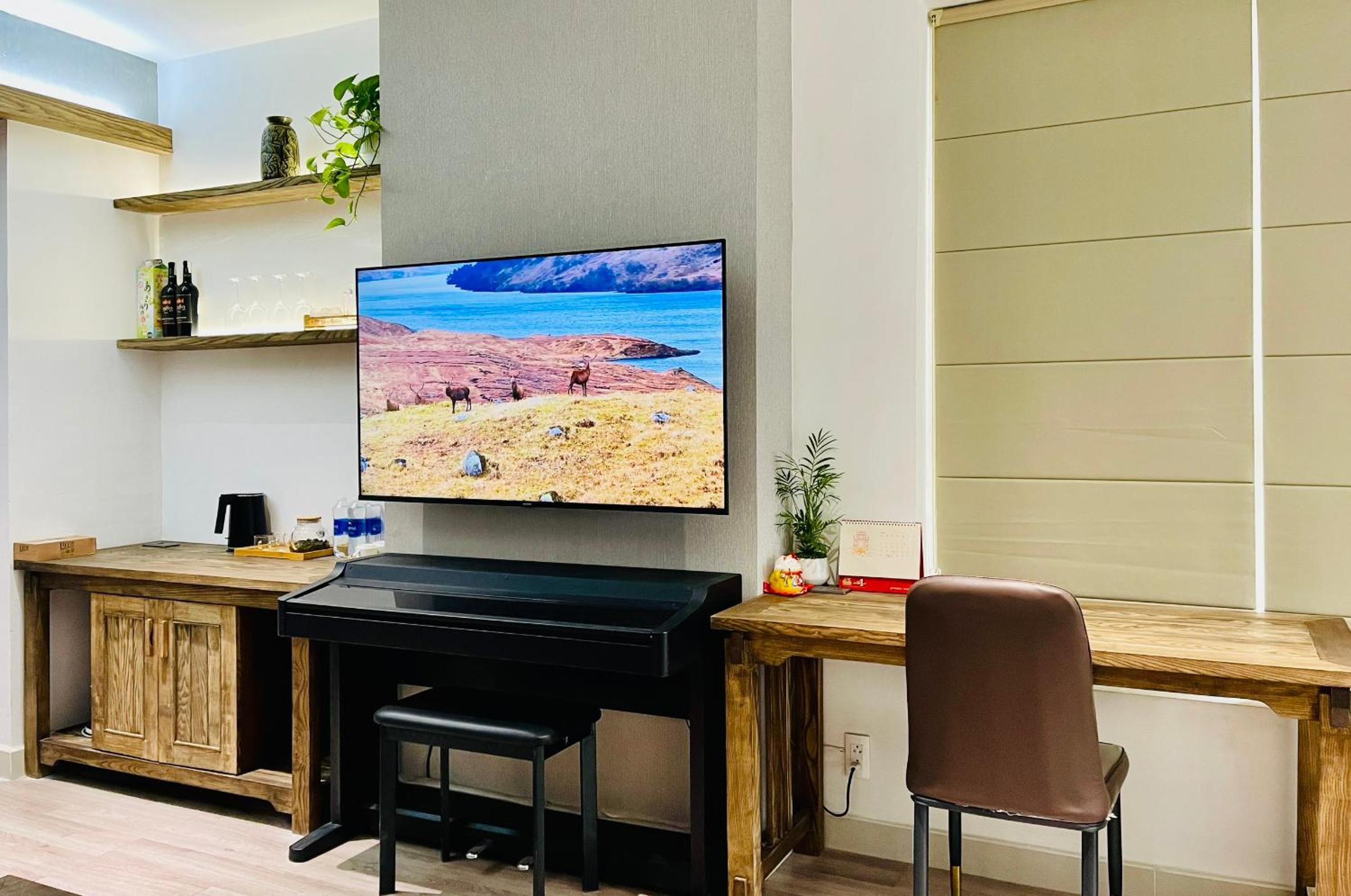 Sky Business Suites - the Wood House
