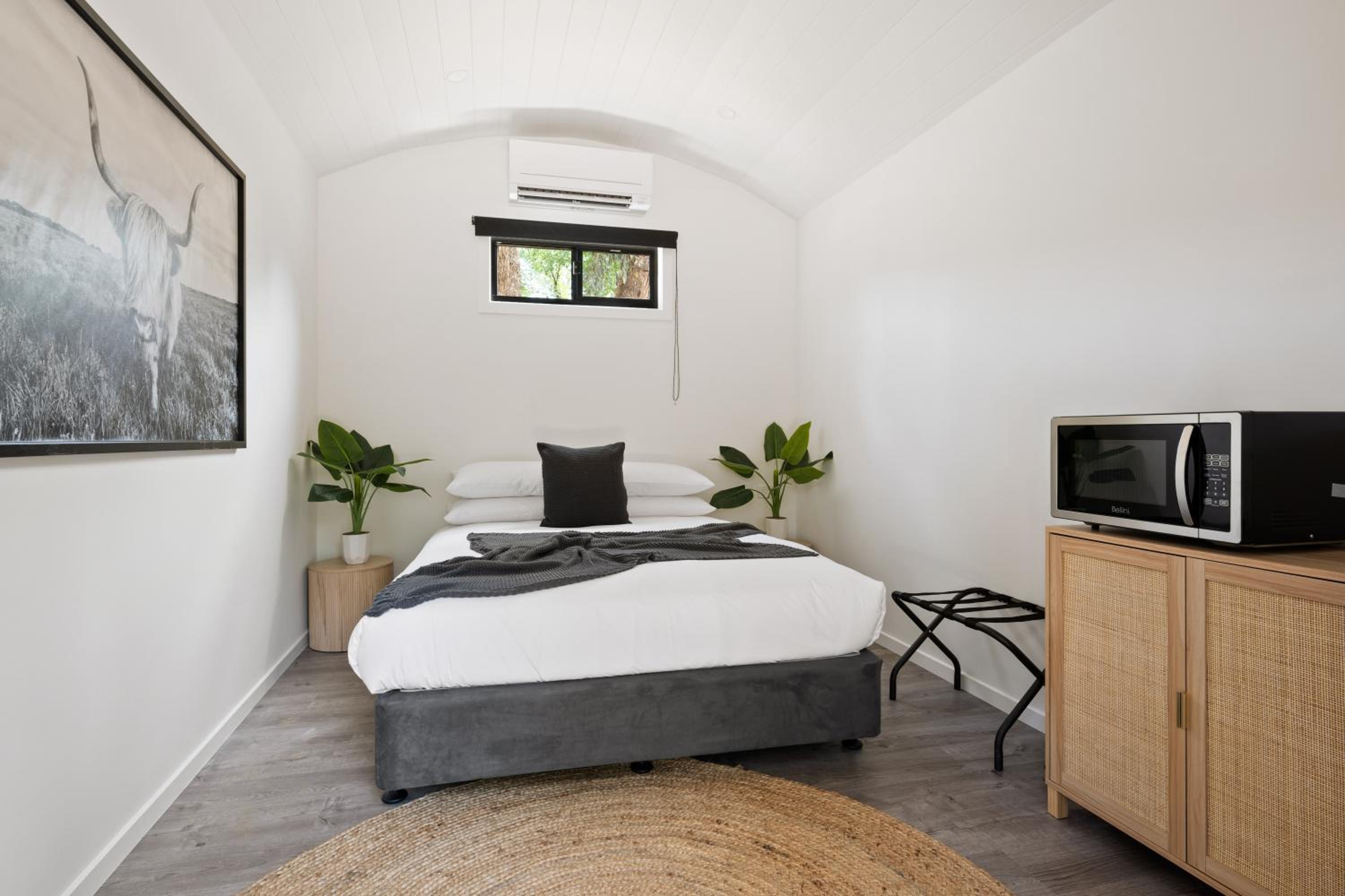 Bright Cabin & Caravan Park