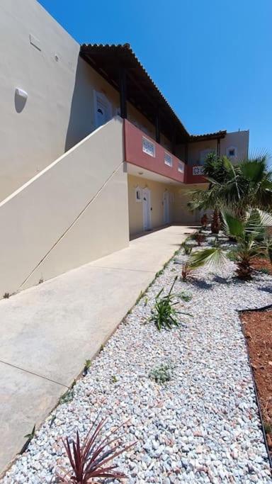 Verano Mar Apartment_near the sea-free parking
