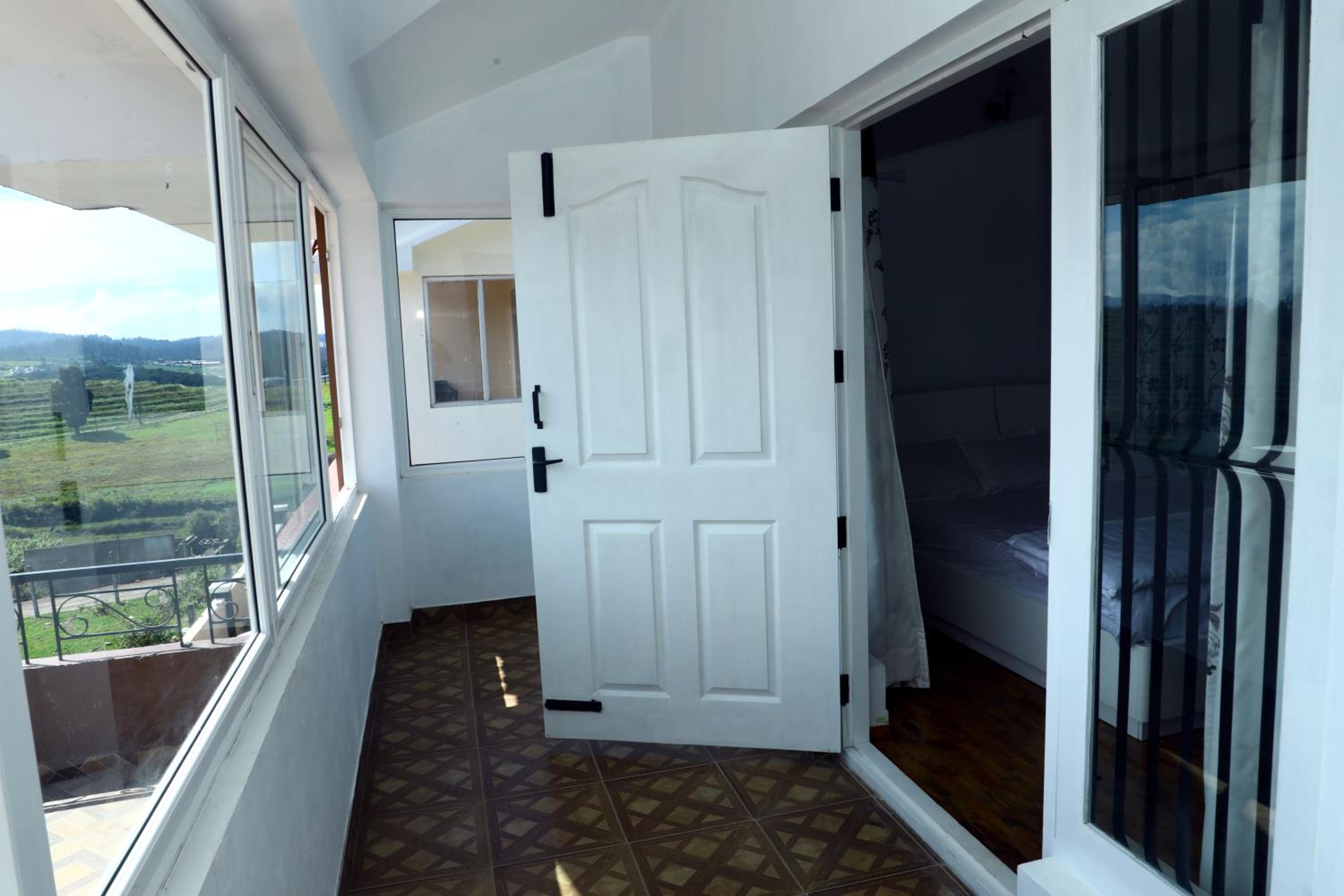 HAILSTONE HOME STAY, photo 38