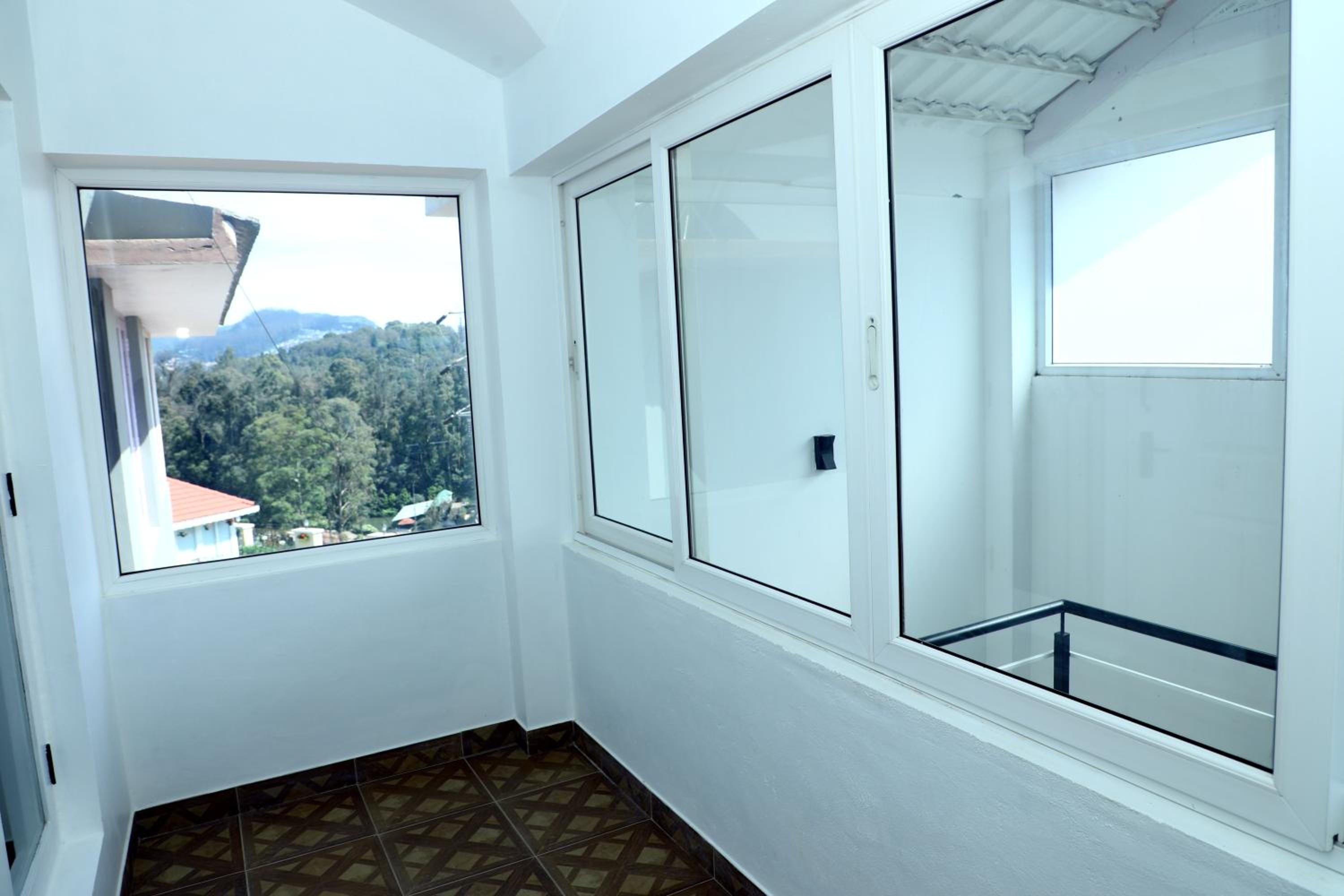 HAILSTONE HOME STAY, photo 36