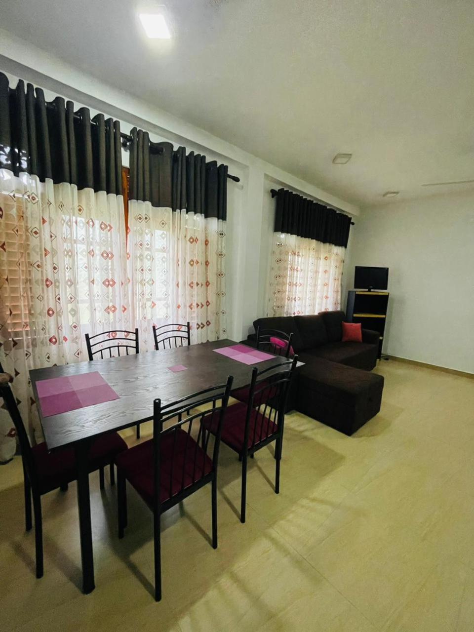 Calm Villa Hikkaduwa